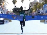 Rodrigue Kwizera pulveriza el récord de España de medio maratón con un espectacular 58:03 en Valencia