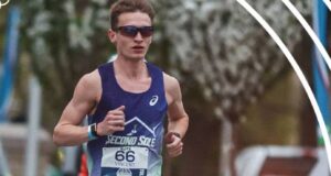 Hace Récord Nacional de 30k en su estreno en maratón y entrenando en cinta de correr